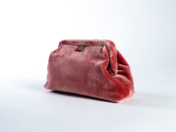 Smooth_Velvet_Clutch_008