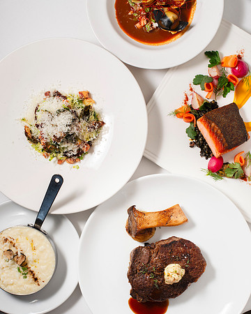 SelanneSteakTavern097