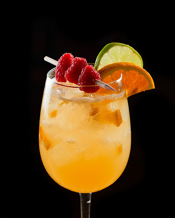 WhitePeachSangria001