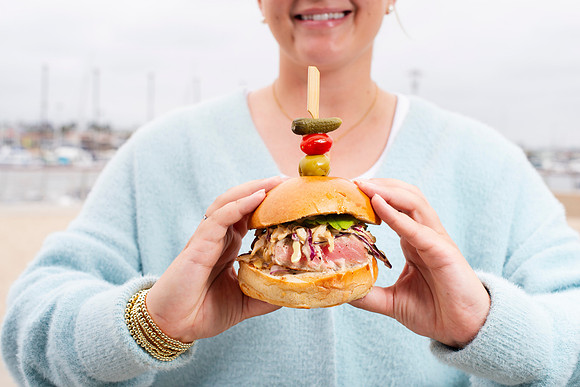 SearedAhiSandwich009_HighRes