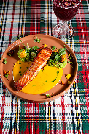 PanSearedSalmon006_WebRes