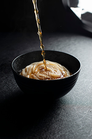 UDON_HR_001
