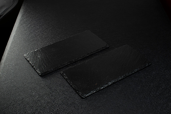 BlackPlates002