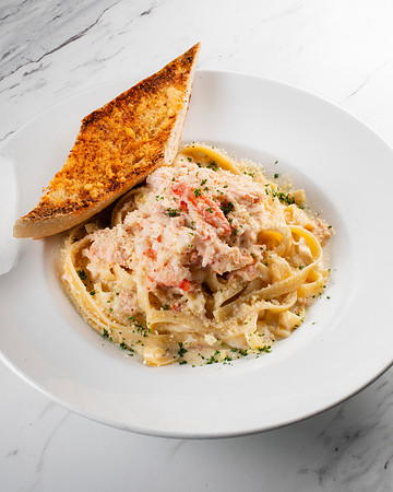 FettuccineAlfredoWithCrab007