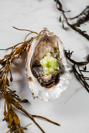 OysterTrio005