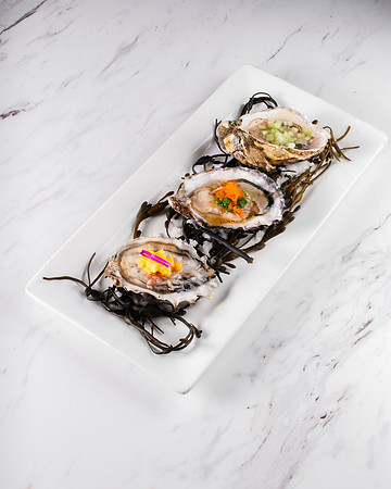 OysterTrio014