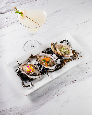 OysterTrio024