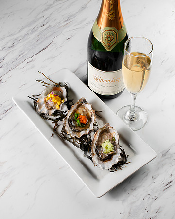 OysterTrio028