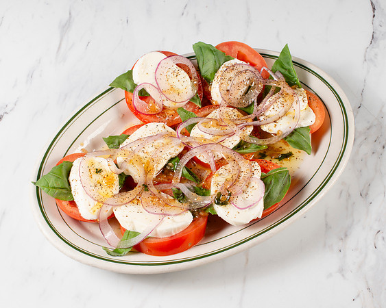 HighRes_CapreseSalad006