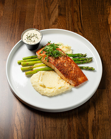 PanSearedScottishSalmon005