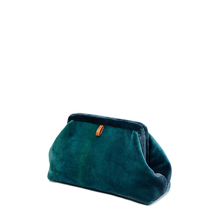 FallWinter2026_HighRes_SIDE_020