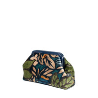 FallWinter2026_WebRes_SIDE_003