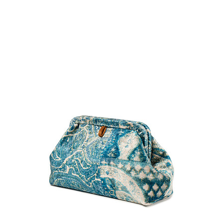 FallWinter2026_WebRes_SIDE_002