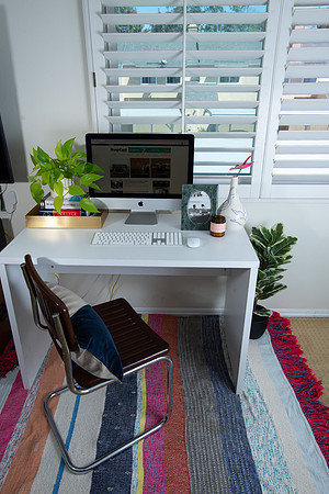 FEAT_May21_AtHomeOffice_EJD_004