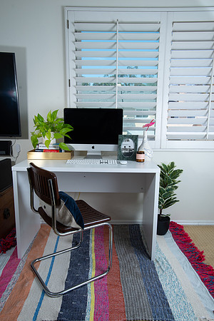 FEAT_May21_AtHomeOffice_EJD_001