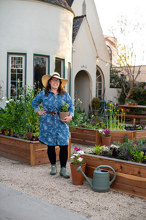 FEAT_May2021_HeirloomPotager__AshleyIrene_015