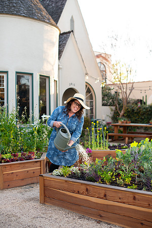 FEAT_May2021_HeirloomPotager__AshleyIrene_004