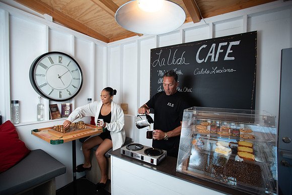 FEAT_May2021_BackyardCafe_EJD_009