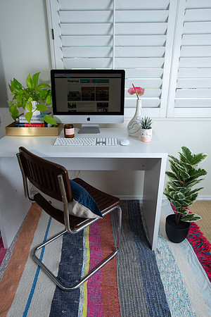 FEAT_May21_AtHomeOffice_EJD_015