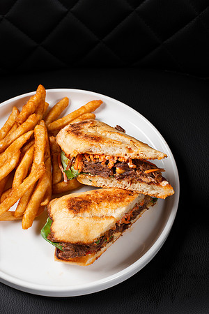 ThaiBasilSteakSandwich002