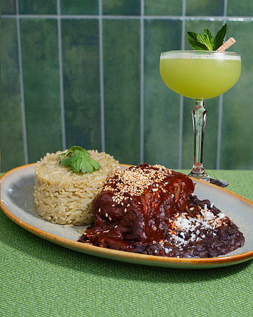 MichoacanShortRib003_WithCocktail