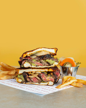 SkirtSteakPambazoSandwich006