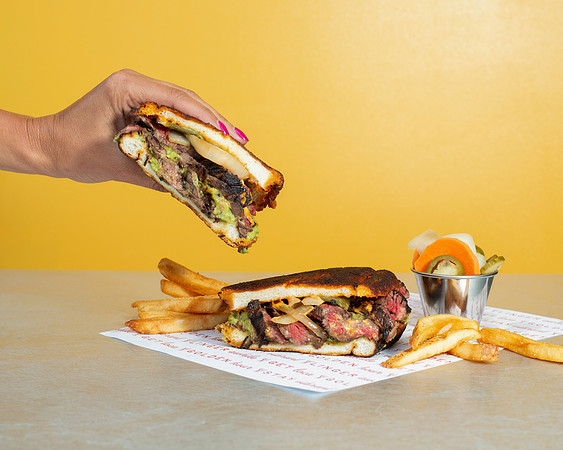 SkirtSteakPambazoSandwich008