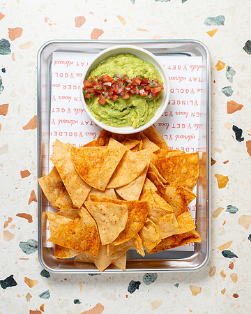 WebRes_ChipsAndGuacamole