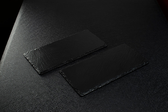 BlackPlates002