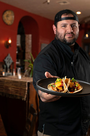 PP_Hoods_April20_Hidalgos_Fullerton_EJD_012_LowRes