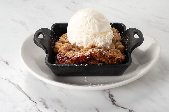 BerryCobbler004