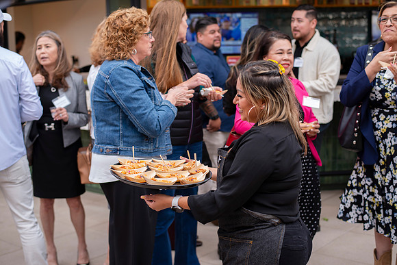 FloraLocaOpening_032