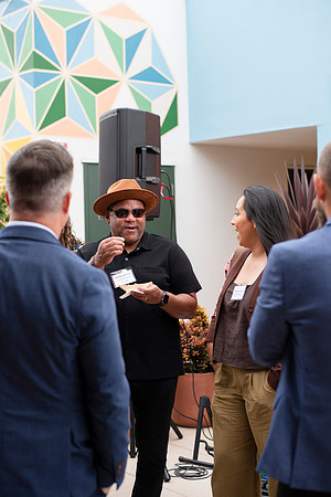 FloraLocaOpening_037