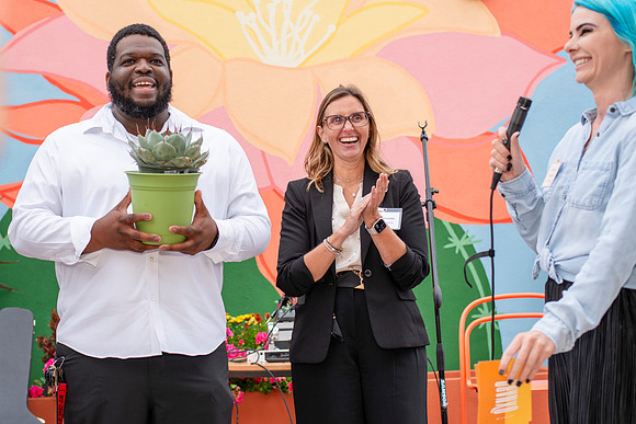 FloraLocaOpening_083