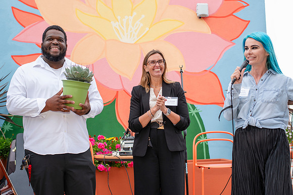 FloraLocaOpening_082