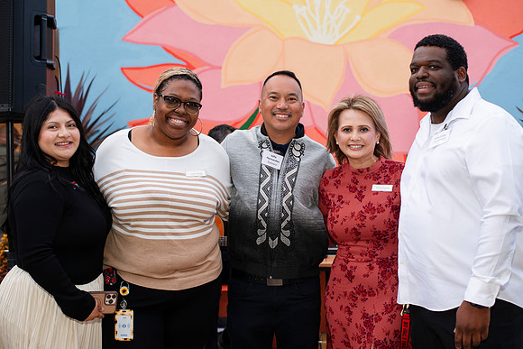 FloraLocaOpening_115