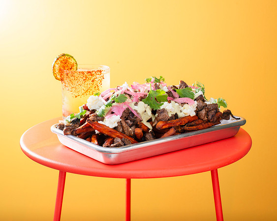 CarneAsadaFries002