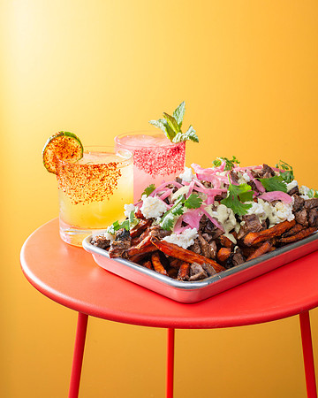 CarneAsadaFries001
