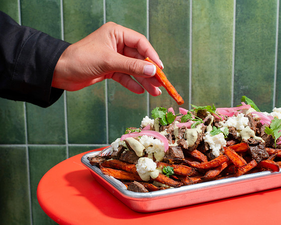 CarneAsadaFries009