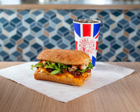 ChipotleChickenAvocadoSandwich004