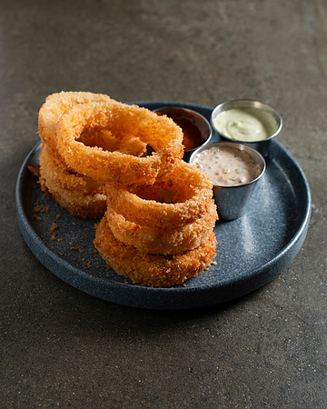 OnionRingsTrio008