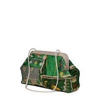 MarianPaquette_SpringSummer2027_015_SIDECROP