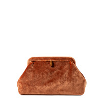 FallWinter2026_WebRes_009_CROP