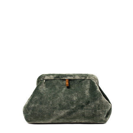 FallWinter2026_WebRes_013_CROP