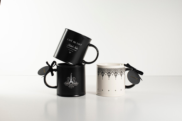 BlackAndWhiteMugs_003