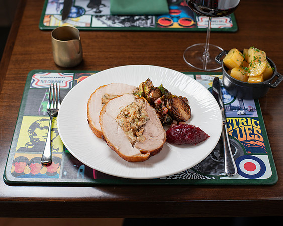 RoastedTurkeyRoulade001