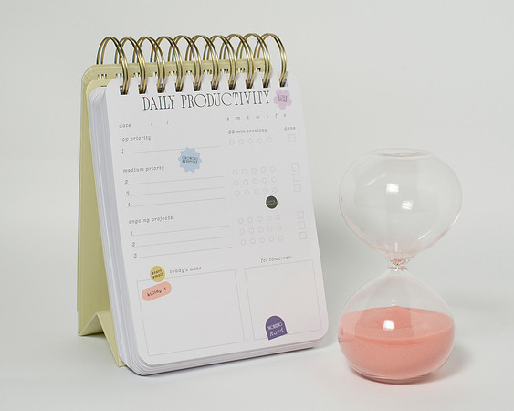 MindfulMoments_DailyProductivityCalendar_022