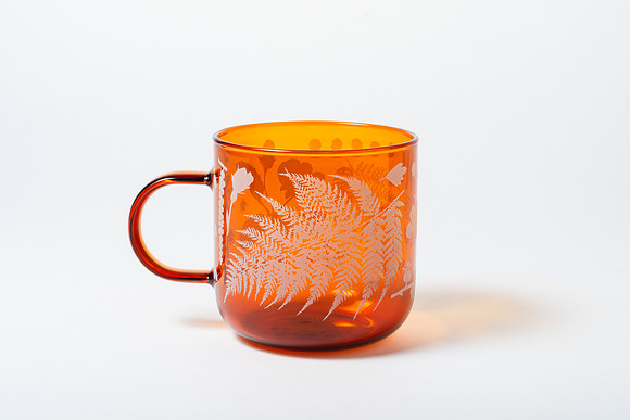 GlassMug_OverheadLight_003