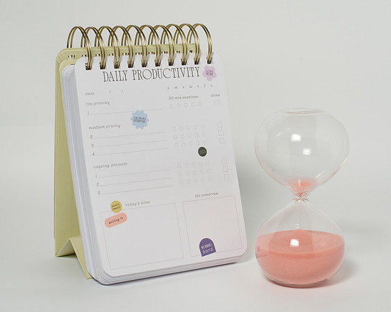 MindfulMoments_DailyProductivityCalendar_021