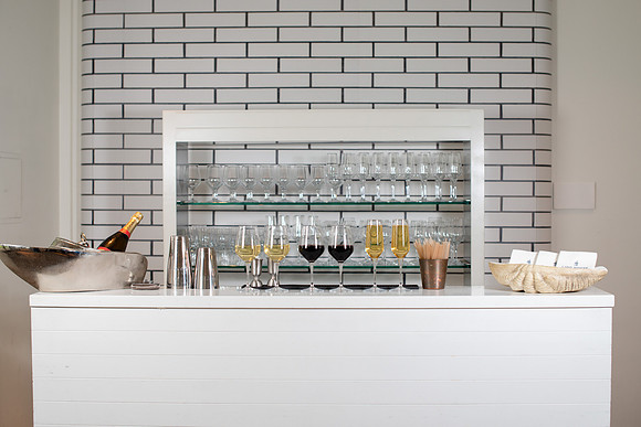 WebRes_LuxuryHostedBar002